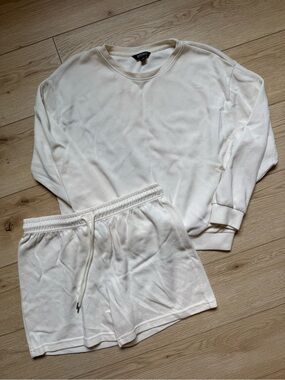 buffalo | cream white lounge set size medium